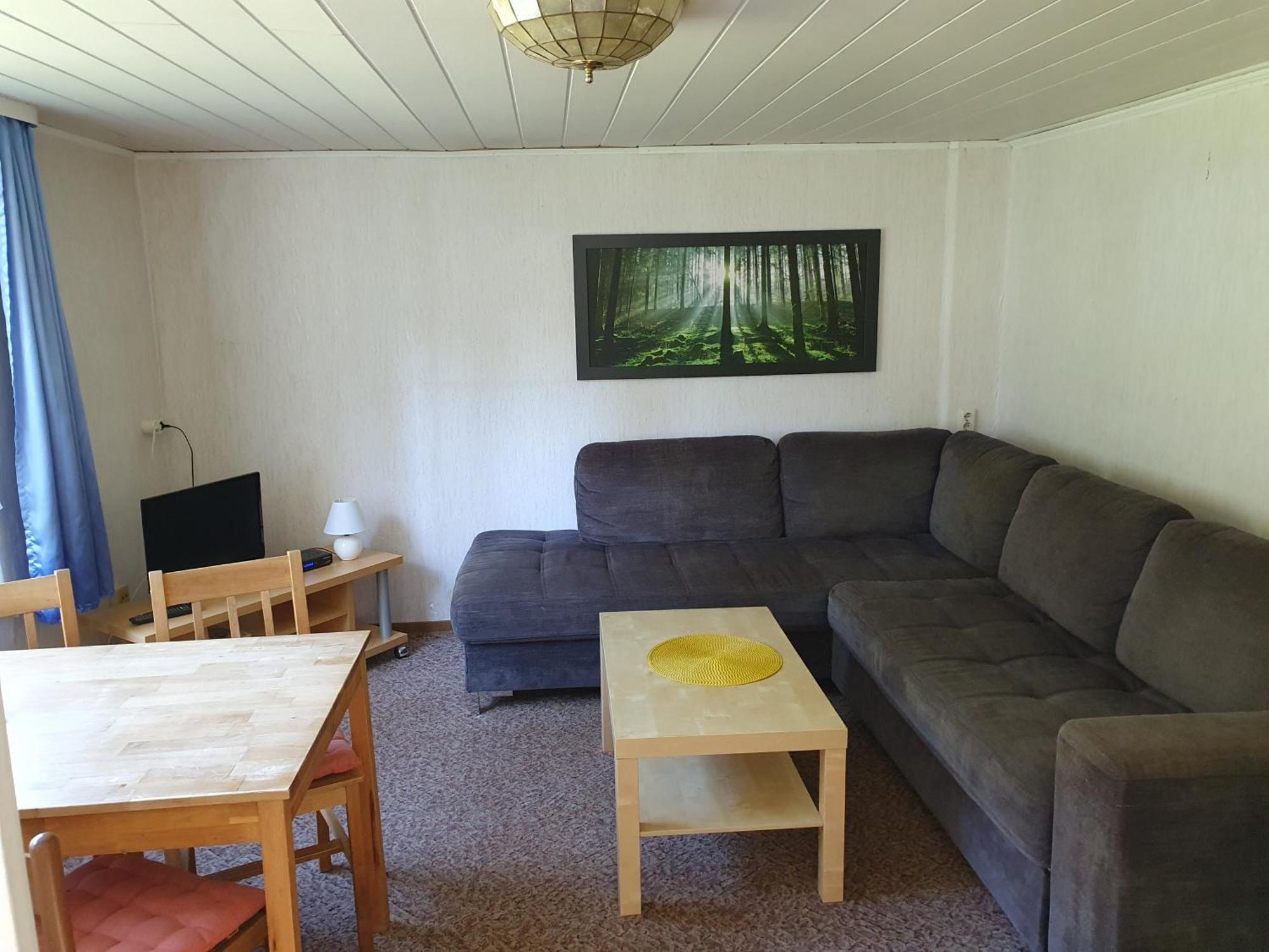 Ferienhaeuser & Bungalows - Naturcamp Meyersgrund Im Thueringer Wald 일메나우 객실 사진